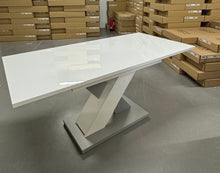 Load image into Gallery viewer, Enzo 01W Dining Table - Furneo
